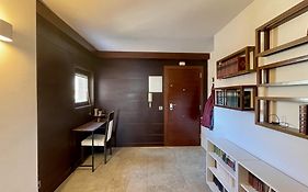 Exclusive Beachfront Apartment Torremolinos - Pool - Paddle - Tenis - Wifi - Central Aircon